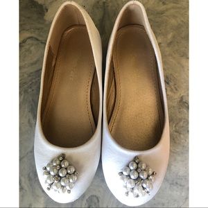 Girls White Satin Ballet Dress Shoe Size 1